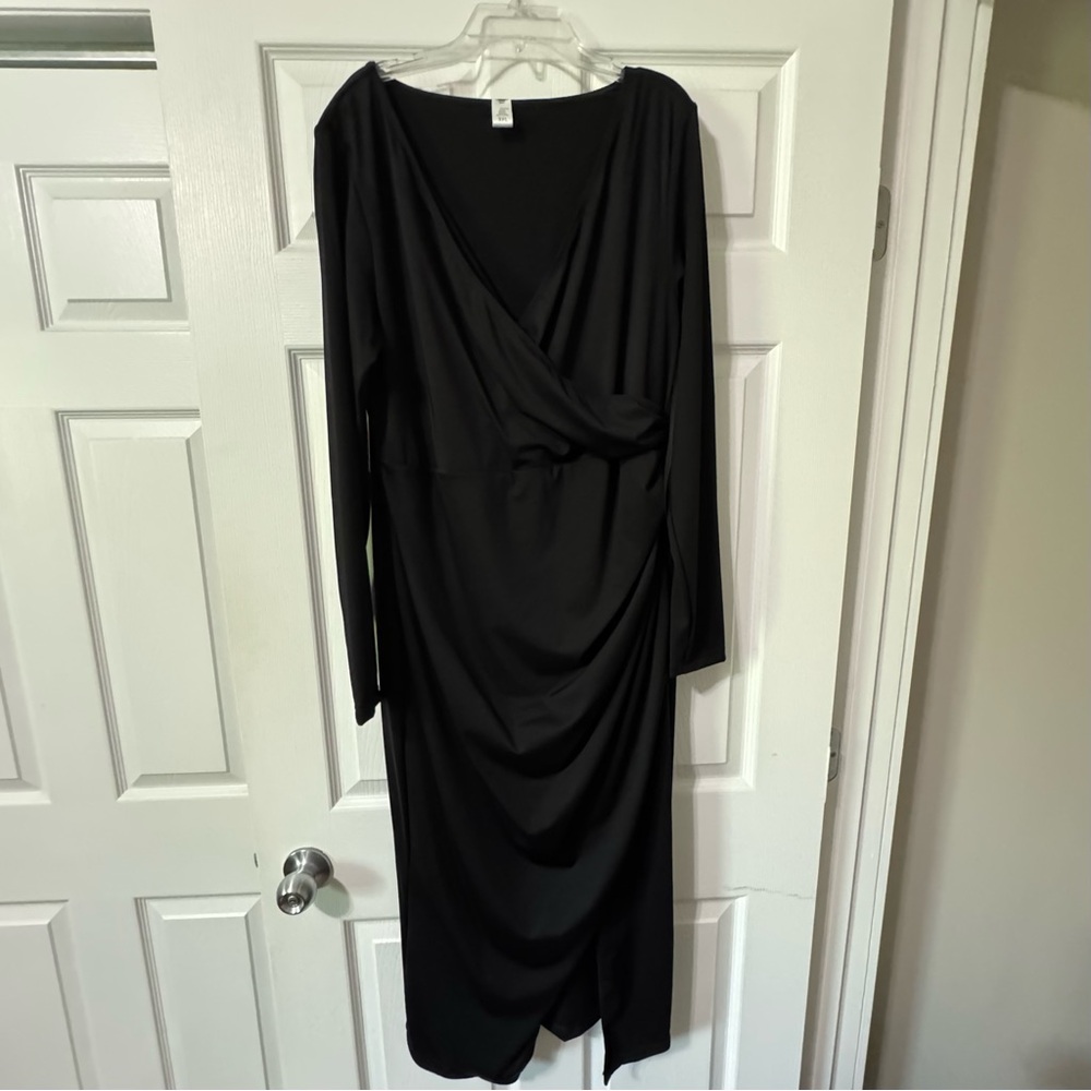 Popilush Black Long Sleeve Wrap Dress with built-in shapewear